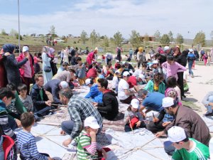 Öğrenciler ve veliler şenlikte buluştu