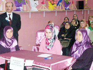 Kız Kur'an Kursları bilgide yarıştı