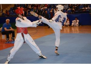 Gençlerin Taekwondo Heyecanı Sona Erdi