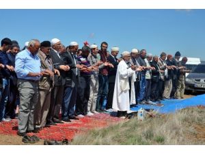 Sorgun’da Çiftçiler Yağmur Duasına Çıktı
