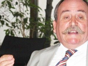 Mimarlar'da Işık yeniden Başkan