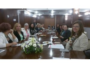 Kadın Dernek Başkanlarına ’’türk Eğitim Vakfı’ Anlatıldı