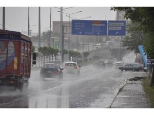 Balıkesir’de Sağanak Yağış