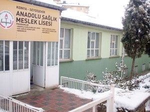 Veliler, sağlıksız şartlardan şikayetçi