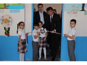 Güzelhisar İlkokulu İngilizce Sınıfı Açıldı