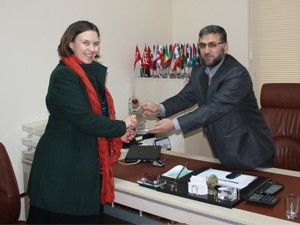 Alman diplomattan Dost Eli Derneğine övgü