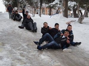 Kar yağışının sokağa yansıması