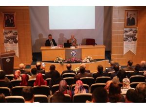 Tübitak Heyeti, Heyet Halinde İlk Konferansını Bayburt Üniversitesinde Verdi