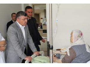 Niğde Belediye Başkanı Faruk Akdoğan’dan Hasta Ziyareti