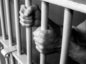 Gözaltına alınan 13 kişiden 6'sı tutuklandı