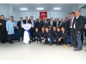 Mercedes-benz Türk Düzce Eml’ye Laboratuvar Kurdu