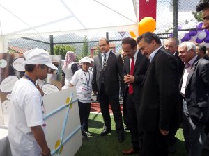 Seydişehir'de Tübitak Bilim Fuarı açıldı