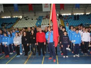 Badminton Analig Şampiyonası Erzincan’da Başladı