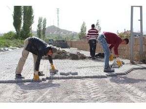 Bünyan Belediyesi Büyük Tuzhisar Ve Elbaşı Mahallesinde Yol Yapım Çalışmalarına Başladı