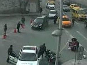 Taksi polisleri böyle biçti