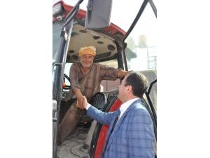 Tbmm Tarım Komisyonu Üyesi Erdem, Aydınlı Çiftçinin Bayramını Kutladı