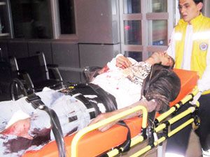 Bıçaklı kavgada iki kişi yaralandı