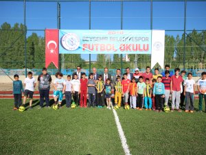 Beyşehir Belediyespor Futbol Okulu Açıldı