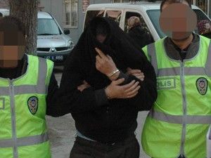 Cip ve para kasası çalan amca yeğen yakalandı