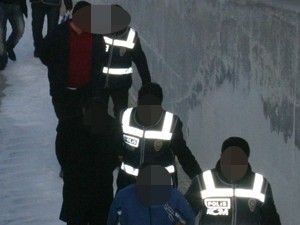 Çete intihara sürüklemiş