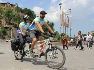 (Özel Haber) Görme Engelli Bisikletçi Diyar Diyar Geziyor