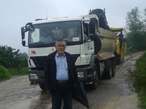 Akçakoca’da Köy Yolu Asfalt Çalışması Başladı