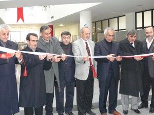 Yaşanan acıları fotoğraflarla sergilediler