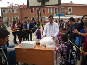 Cihanbeyli'de TÜBİTAK Bilim Fuarı açıldı