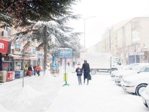 İlçelerde eğitime kar engeli