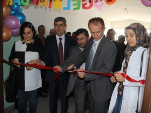 Karapınarda "4006 TÜBİTAK Bilim Fuarı" açıldı