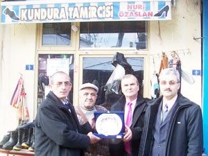 Beyşehir'de vergi mükelleflerine plaket