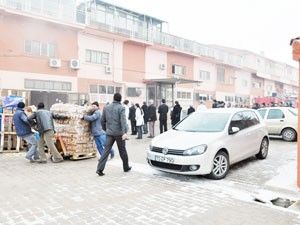 Dumandan etkilenen 5 işçi tedavi altında