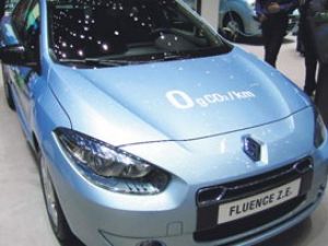 Fiat'tan sonra Renault da yerliye talip