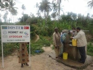 Dost Eli Zanzibarda yüzleri güldürdü