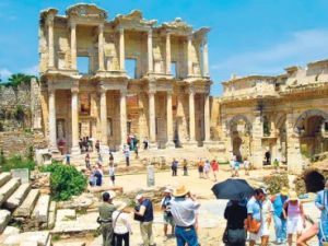 Bu yıl 40 milyon turist çekebiliriz