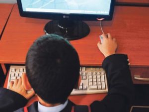 'Güvenli internet'e SMS'le bir haftada 70 bin kayıt