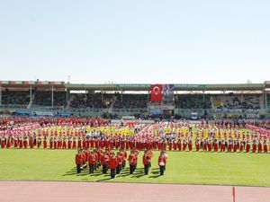 23 Nisan coşkusu