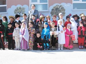 Öğretmen F. Onsun’da 23 Nisan coşkusu