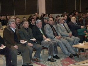 Sarayönü'nde hayvan yetiştiricileri bilgilendirildi