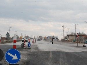Kaşınhanı Köprüsünün yapımı bitiyor