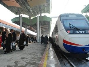 Hızlı Tren, yerli turistin ziyaretlerine hız verdi