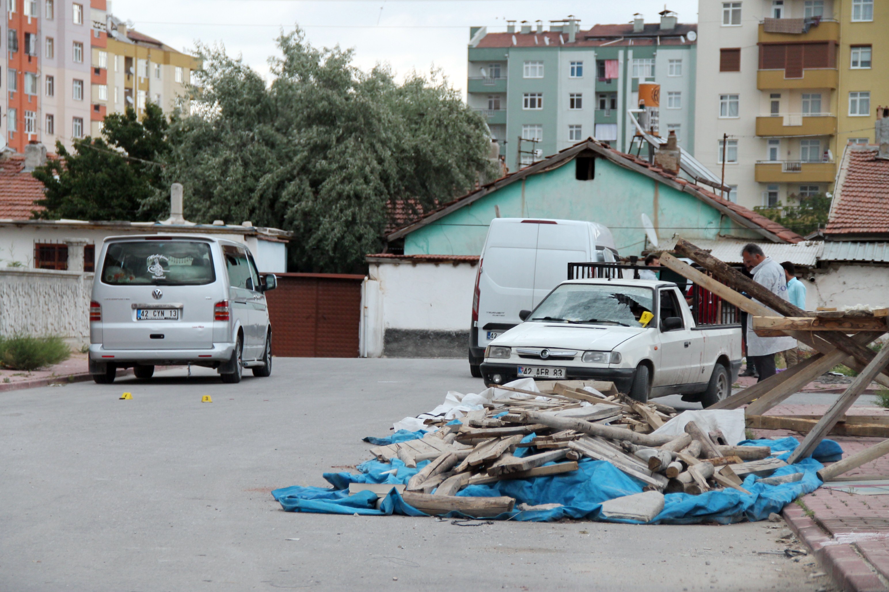 İki grup arasında silahlı çatışma: 3 yaralı