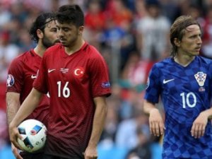 EURO 2016'da Türkiye nasıl gruptan çıkar?