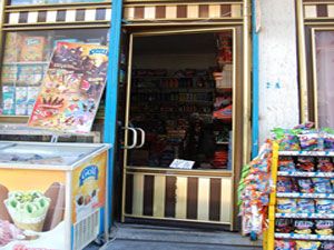 Seydişehir'de bakkaldan hırsızlık