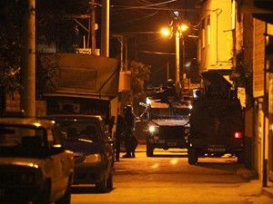 Adana'da çatışma: 3 polis yaralandı