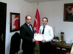 Seydişehir Milli Eğitim Müdürü Kibar'a ödül