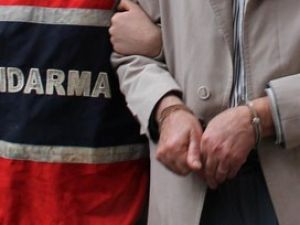 300 polisle operasyon: 111 gözaltı