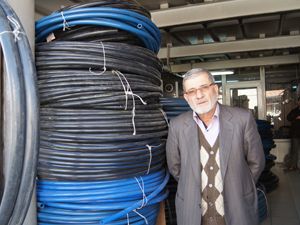 Çiftçi basınçlı sulama sistemini benimsiyor