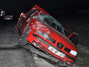 Otomobil kontrolden çıkarak takla attı: 1 yaralı