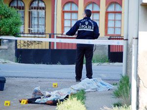 Katil zanlısı, kan izleri takip edilerek yakalandı